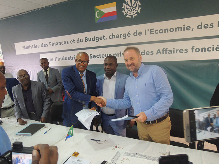 image Infrastructures routières / Bientôt la réhabilitation de la route Bahani-Mbeni